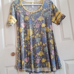 LuLaRoe perfect t
